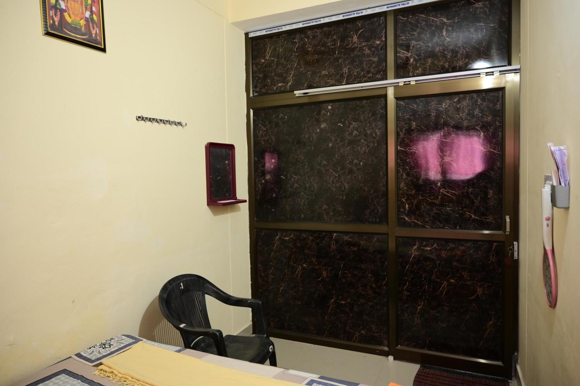 Jankivihar Homestay At Prahladghat Within 1Km From Shri Ram Mandir Ayodhya Eksteriør billede