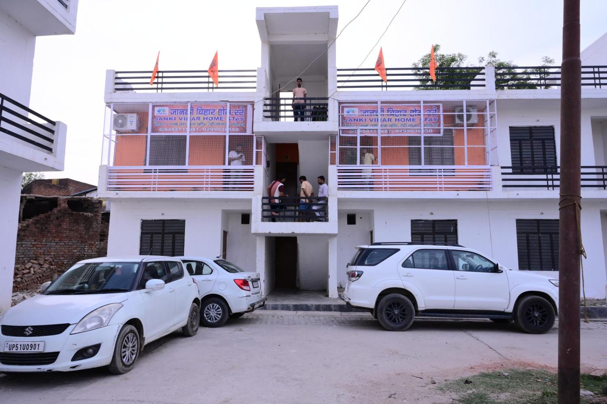 Jankivihar Homestay At Prahladghat Within 1Km From Shri Ram Mandir Ayodhya Eksteriør billede